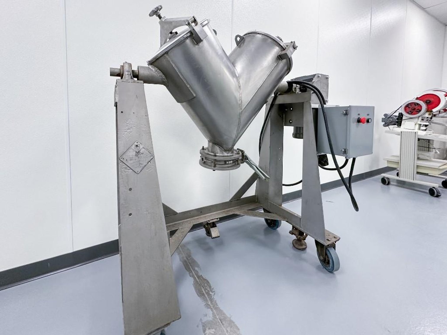 Image for MJK2389 Patterson Kelley V Blender 2 Cubic Feet