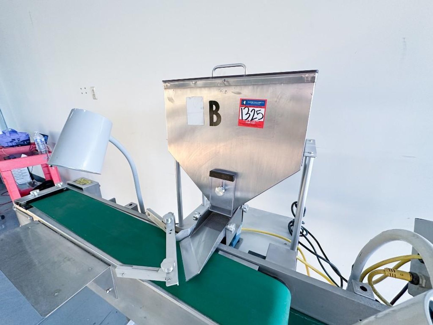 Image for MJK2397 Key Technologies Tablet inspection conveyor with Hopper