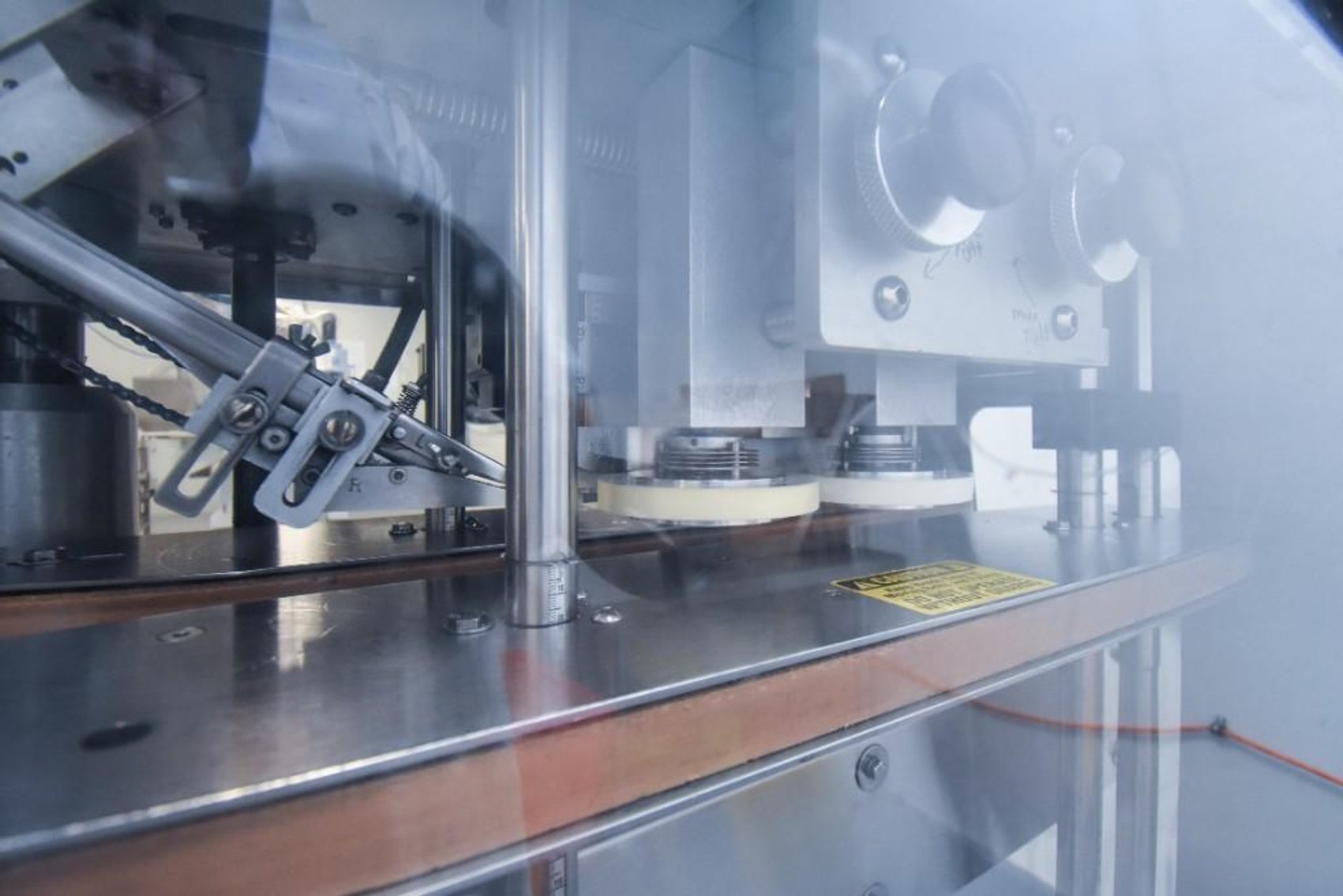 Image for ***SOLD*** MJK2128A Complete Capsule and Tablet Bottling Line 