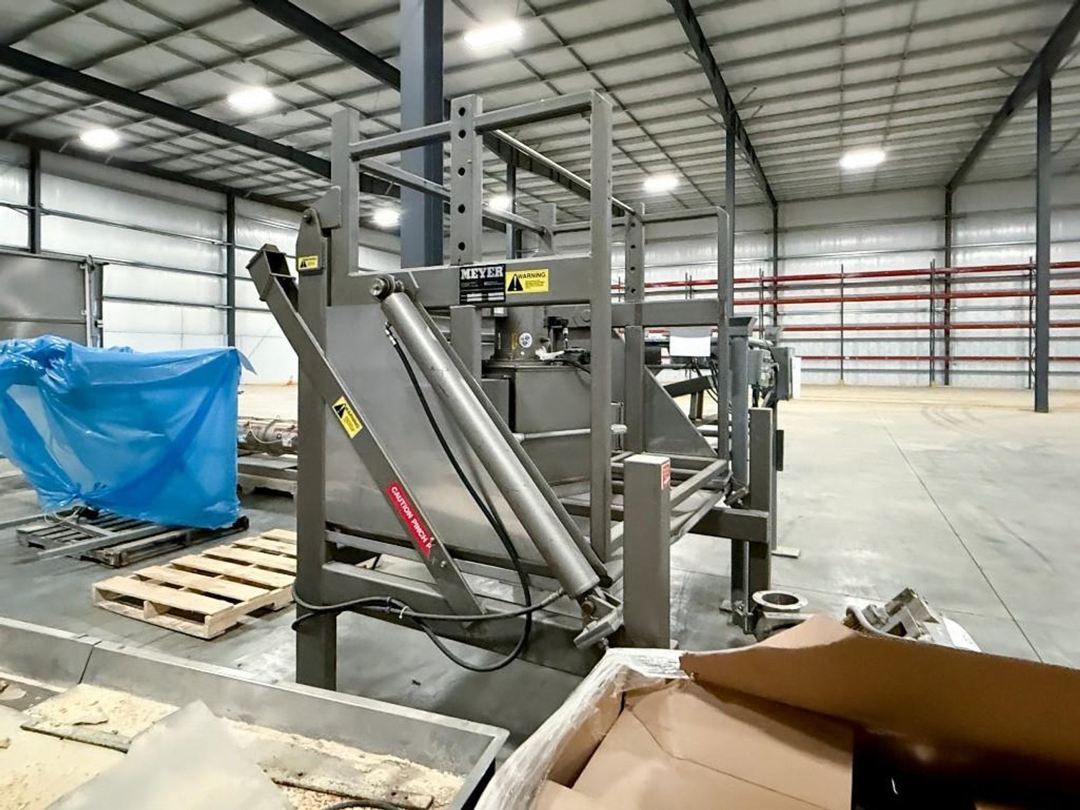 Image for ***SOLD*** MJK1277 Meyer Bin Dumper HBD 1500