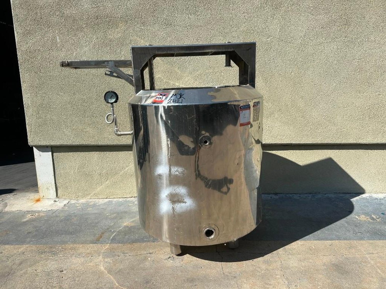 Image for ***SOLD*** MJK2421 100 Gallon Jacketed Tank set up with Agitation Motor