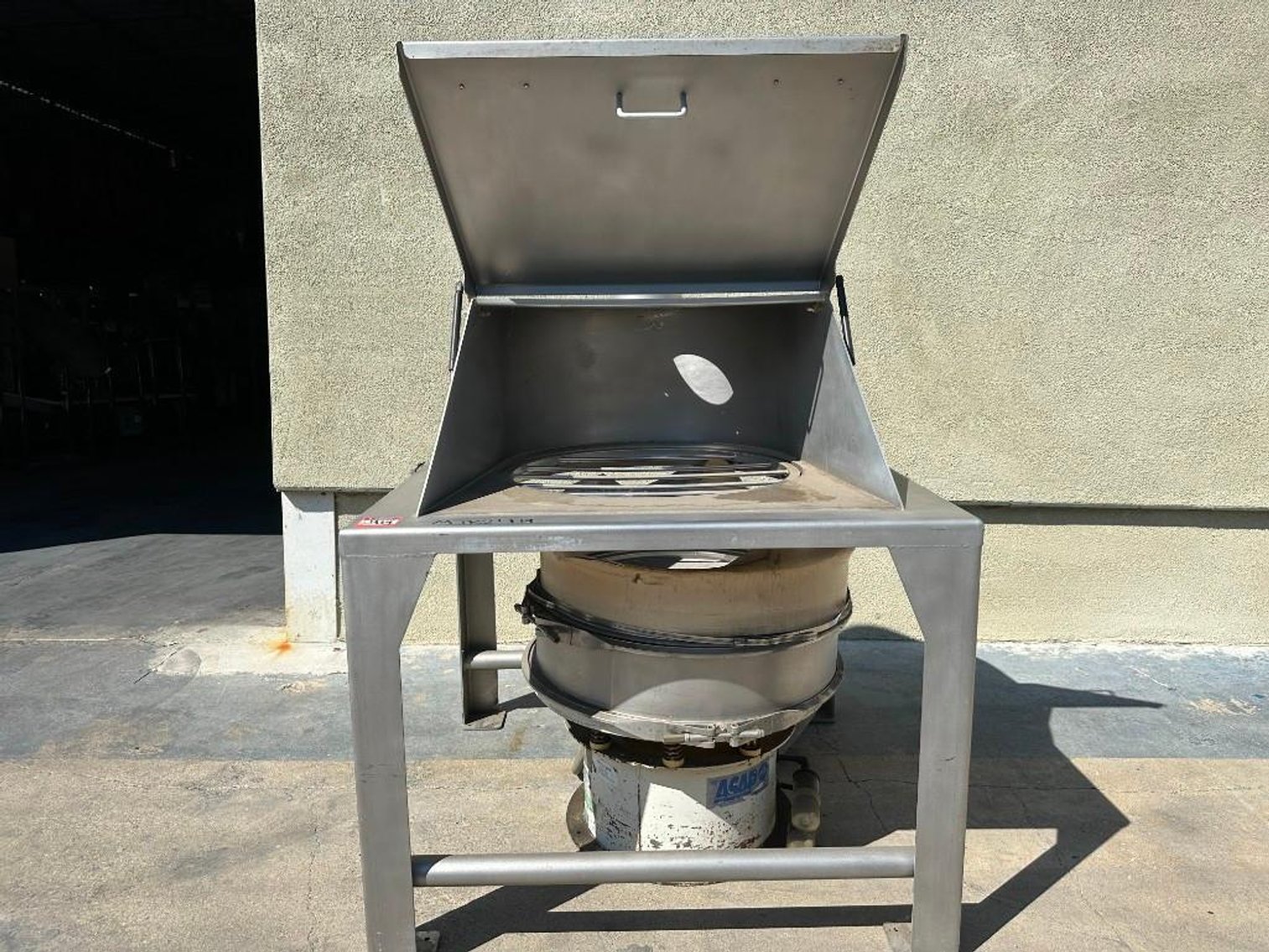 Image for ***SOLD*** MJK2419 Sweco Sifter Separator with Dust Hood 30