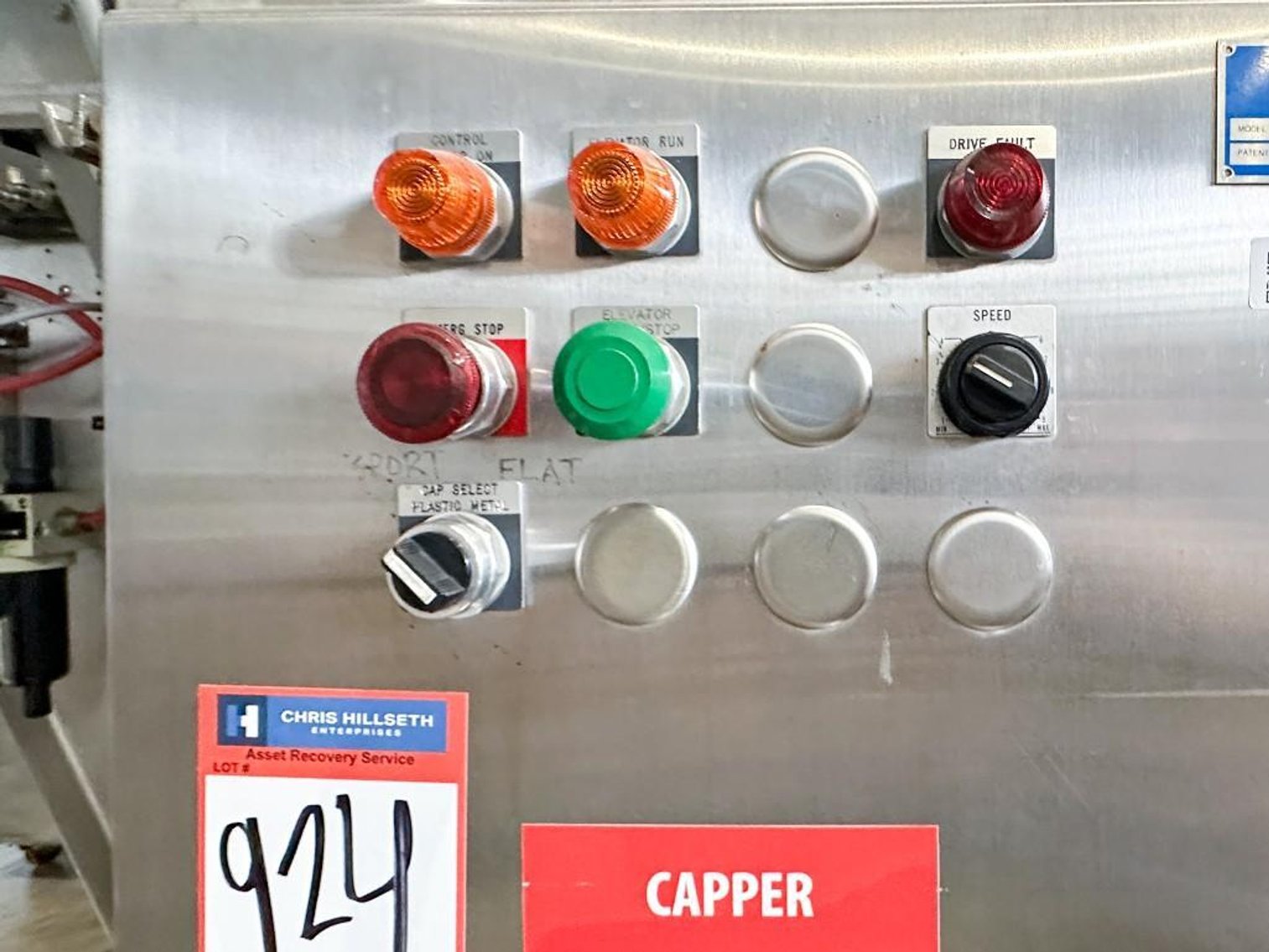 Image for MJK2519 15 Head Fogg Rotary Filler and Capper with Elevator