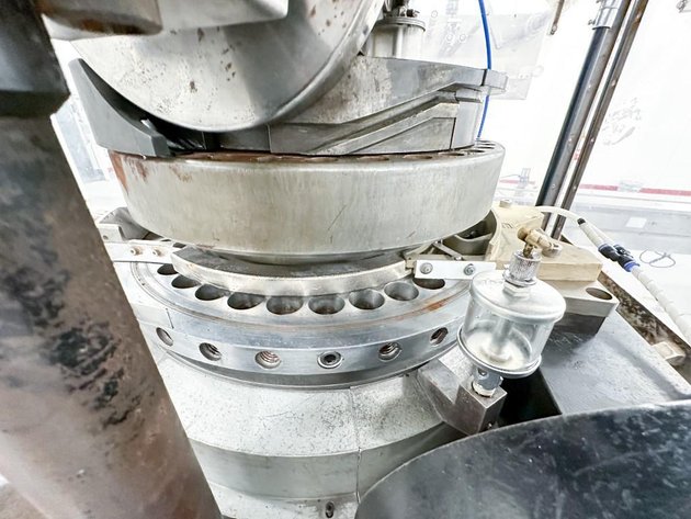 Image for MJK2469 Manesty Tablet Press BB4 27 Station