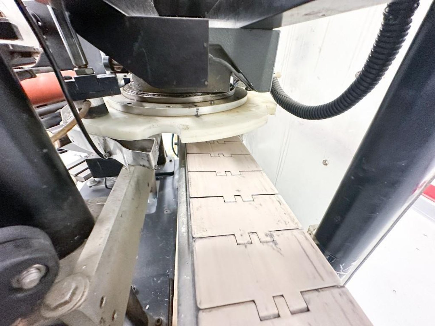 Image for MJK2478 Aseus Capping Line with Elevator