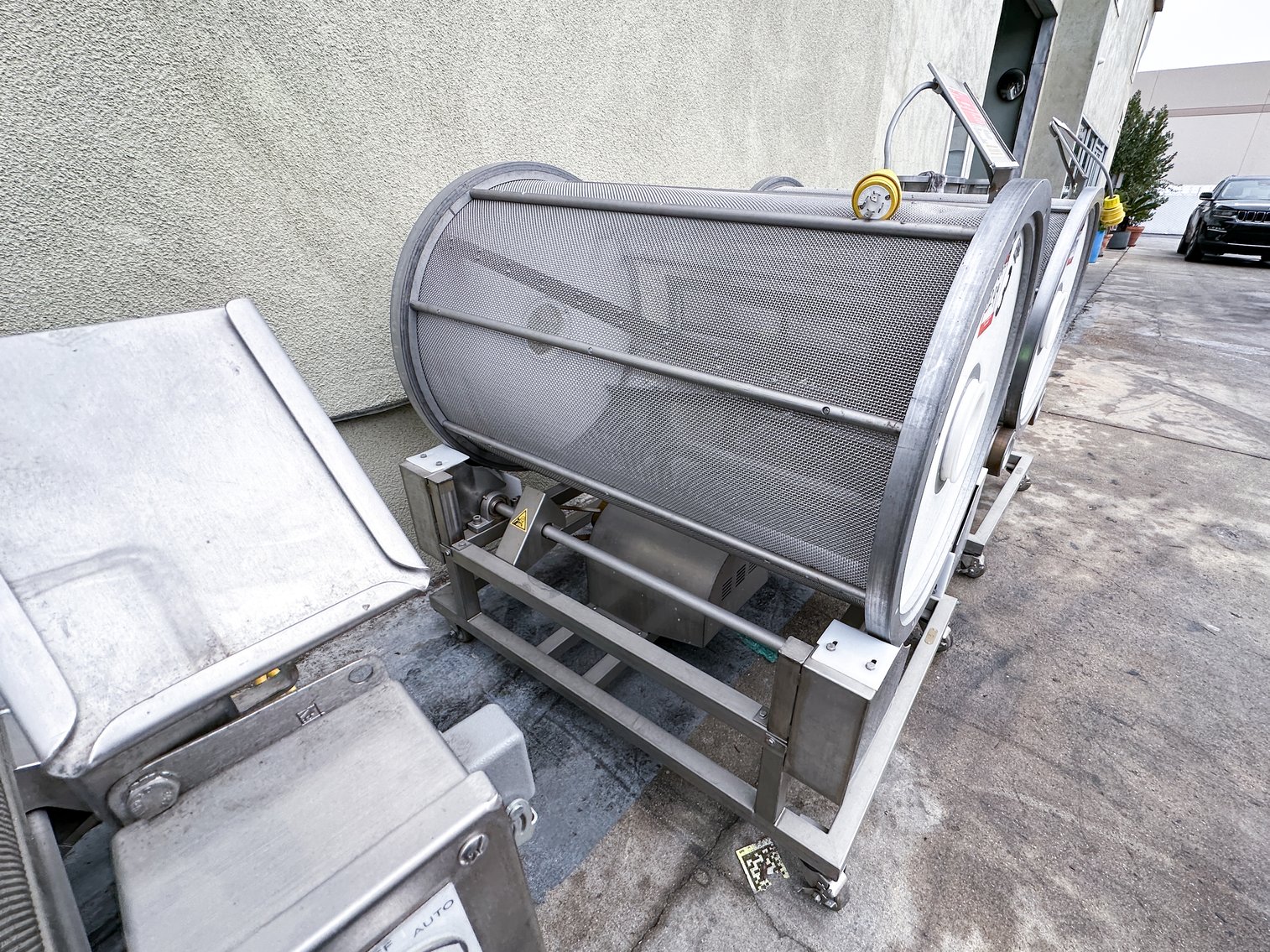 Image for MJK2299 3- Softgel Tumbers