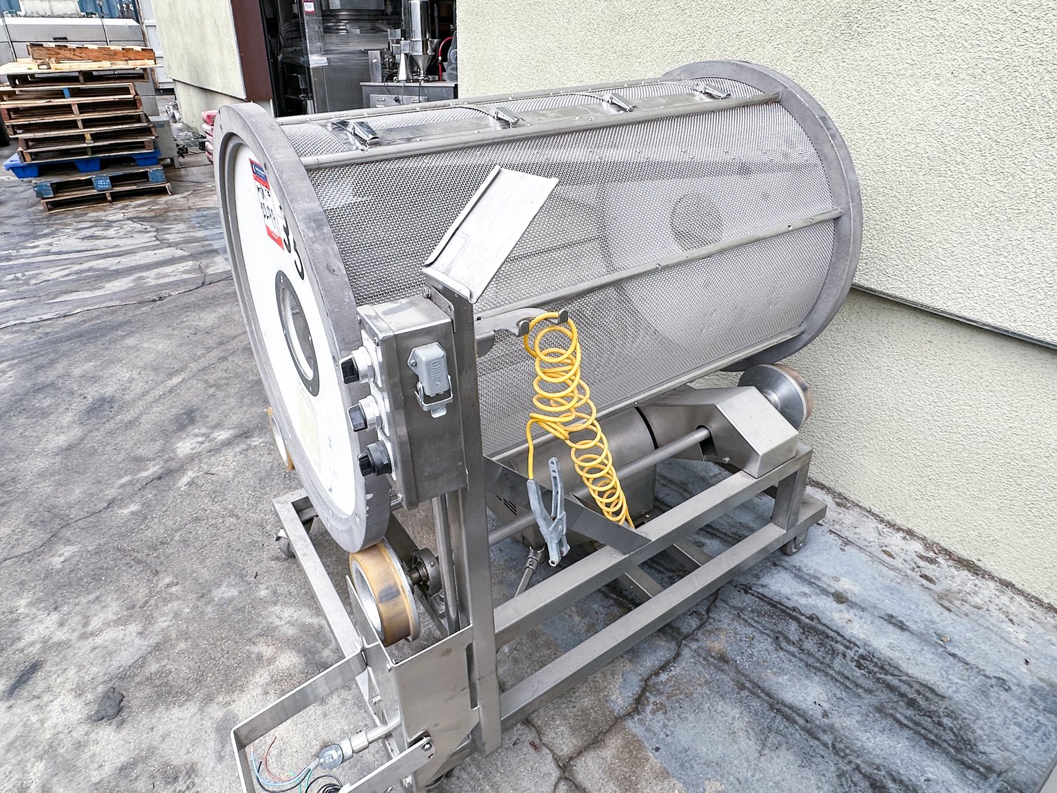 Image for MJK2299 3- Softgel Tumbers