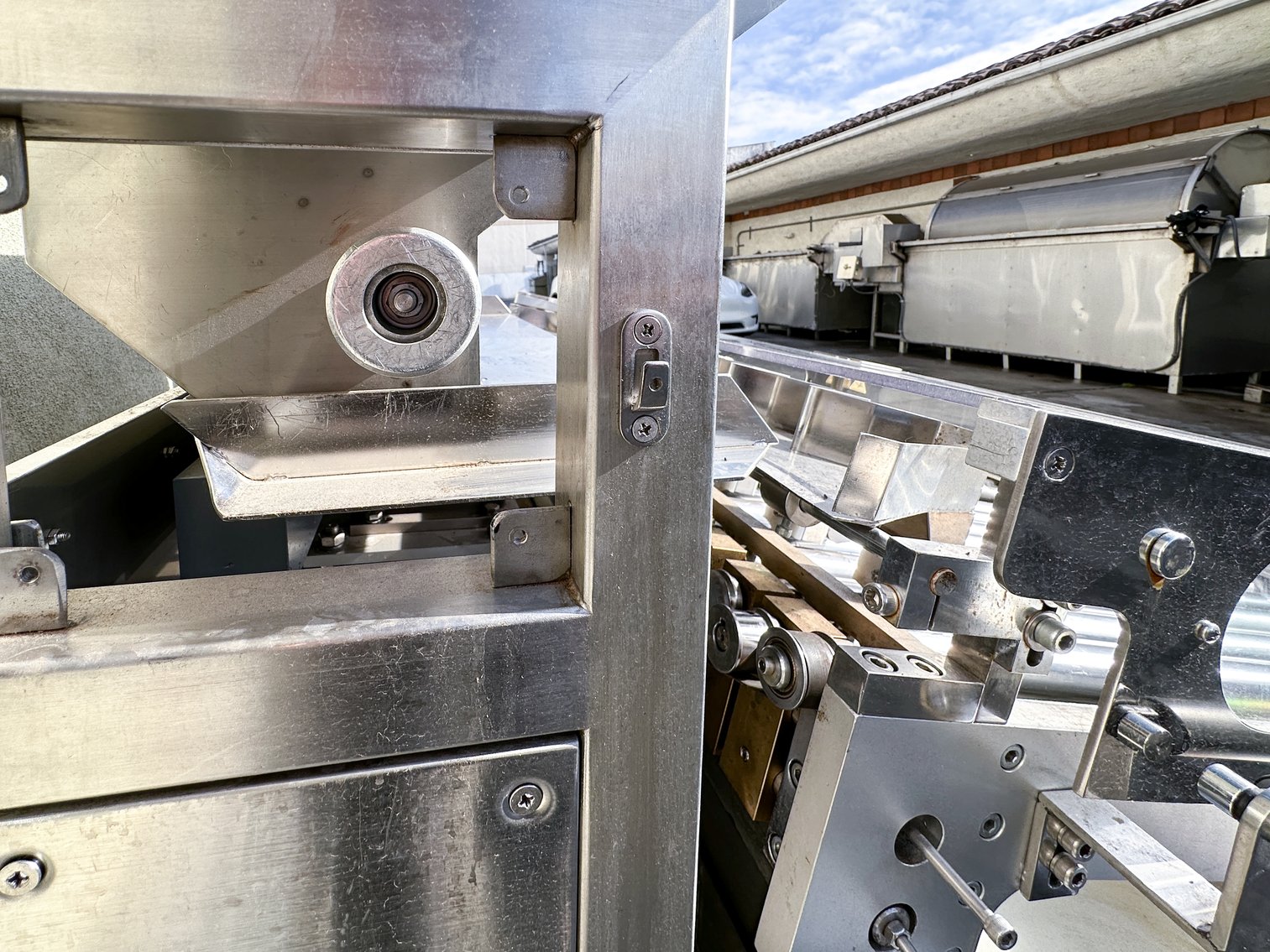 Image for MJK2293 Changsung Pharmatech Softgel Sorter CS-S8 (8ROWS)