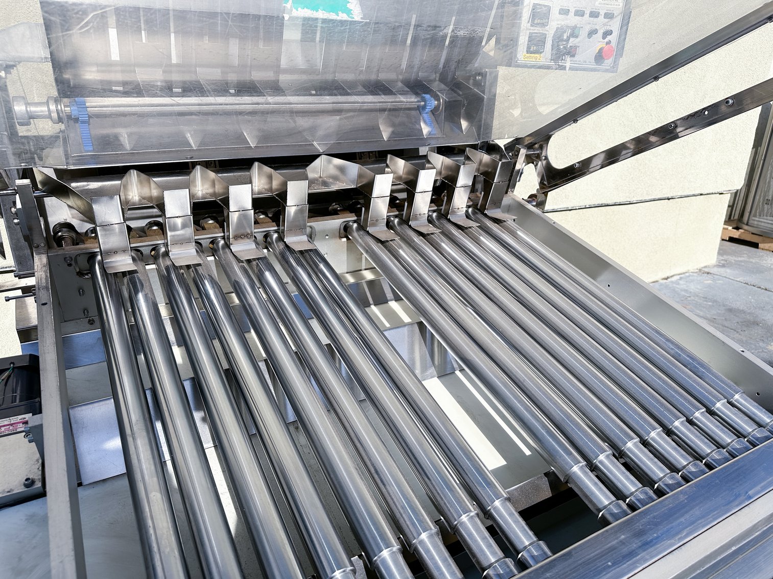 Image for MJK2293 Changsung Pharmatech Softgel Sorter CS-S8 (8ROWS)