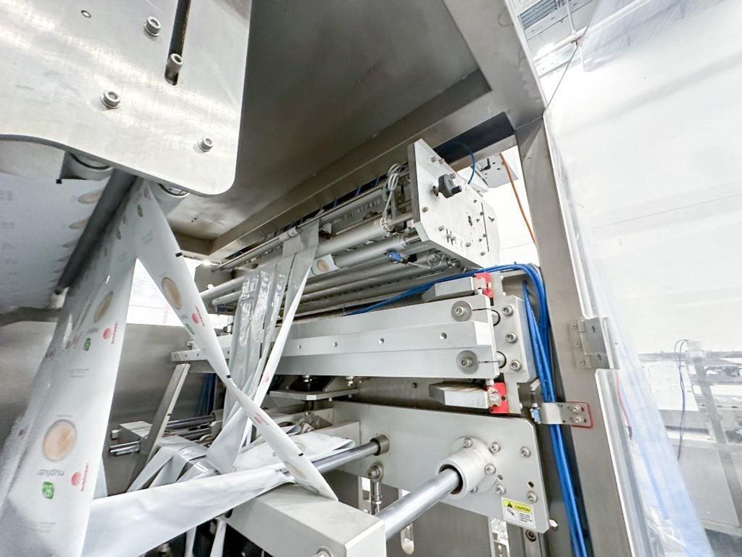 Image for MJK2485 KenHigh ST-1000-10 Lane Stick Pack Machine