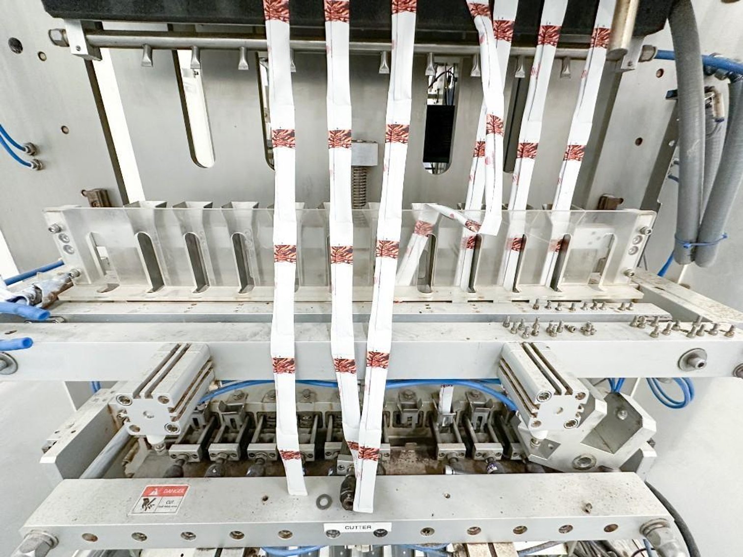 Image for MJK2491 BULK LOT Stick Pack ST – 600–10 L with Packaging Machines