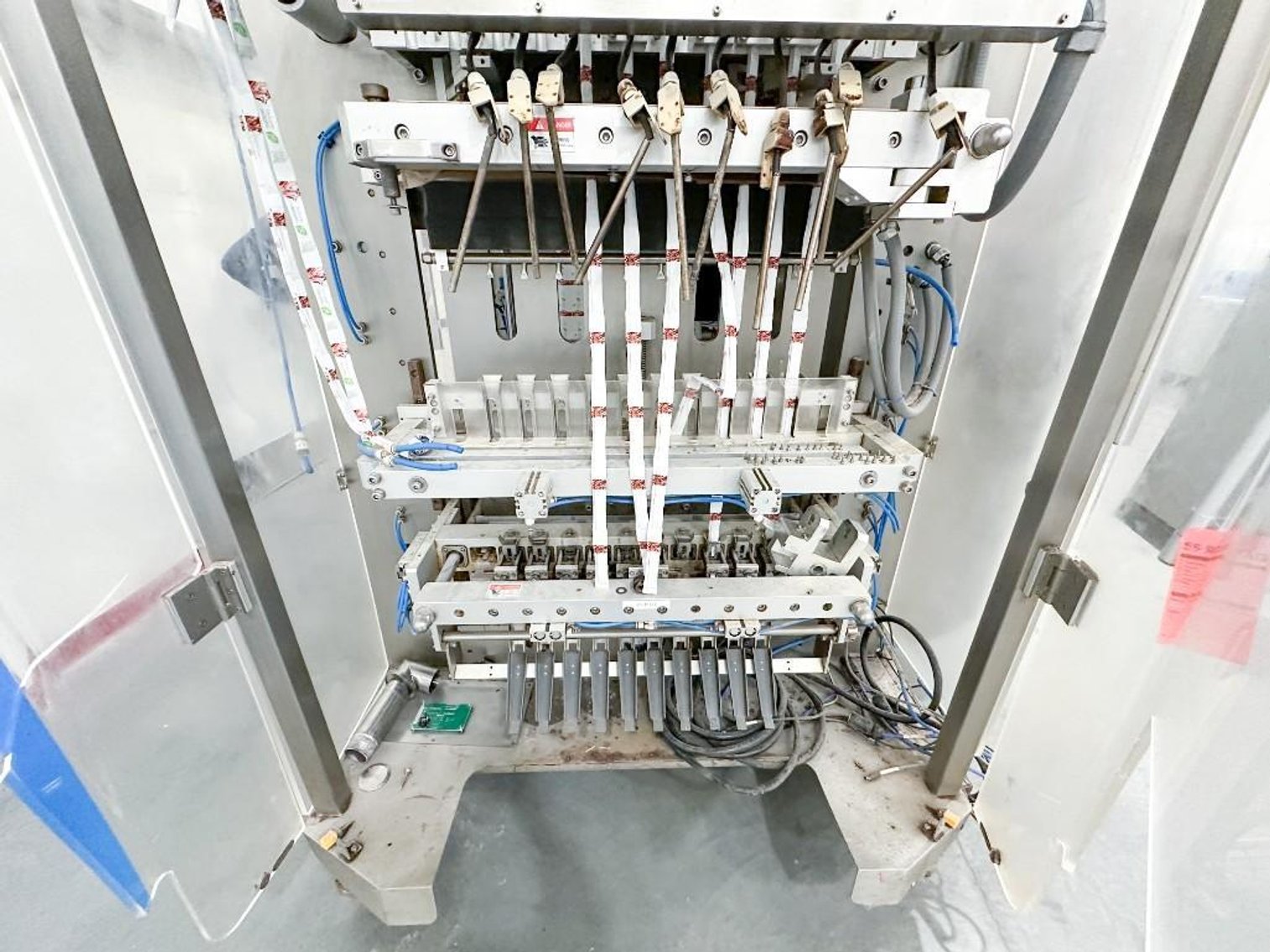 Image for MJK2492 Ken High ST-600-10 Lane Stick Pack Machine