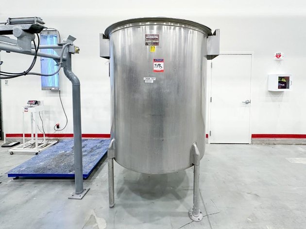 Image for MJK2498 Stainless Steel Liquid Tank 560 Gallons
