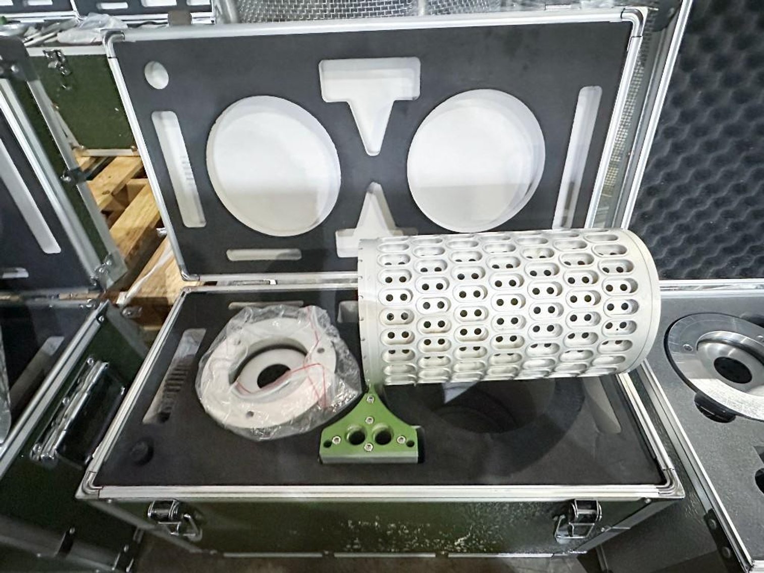 Image for MJK2518 Sky Softgel Encapsulation Machine, Tooling and Tumbler Dyers