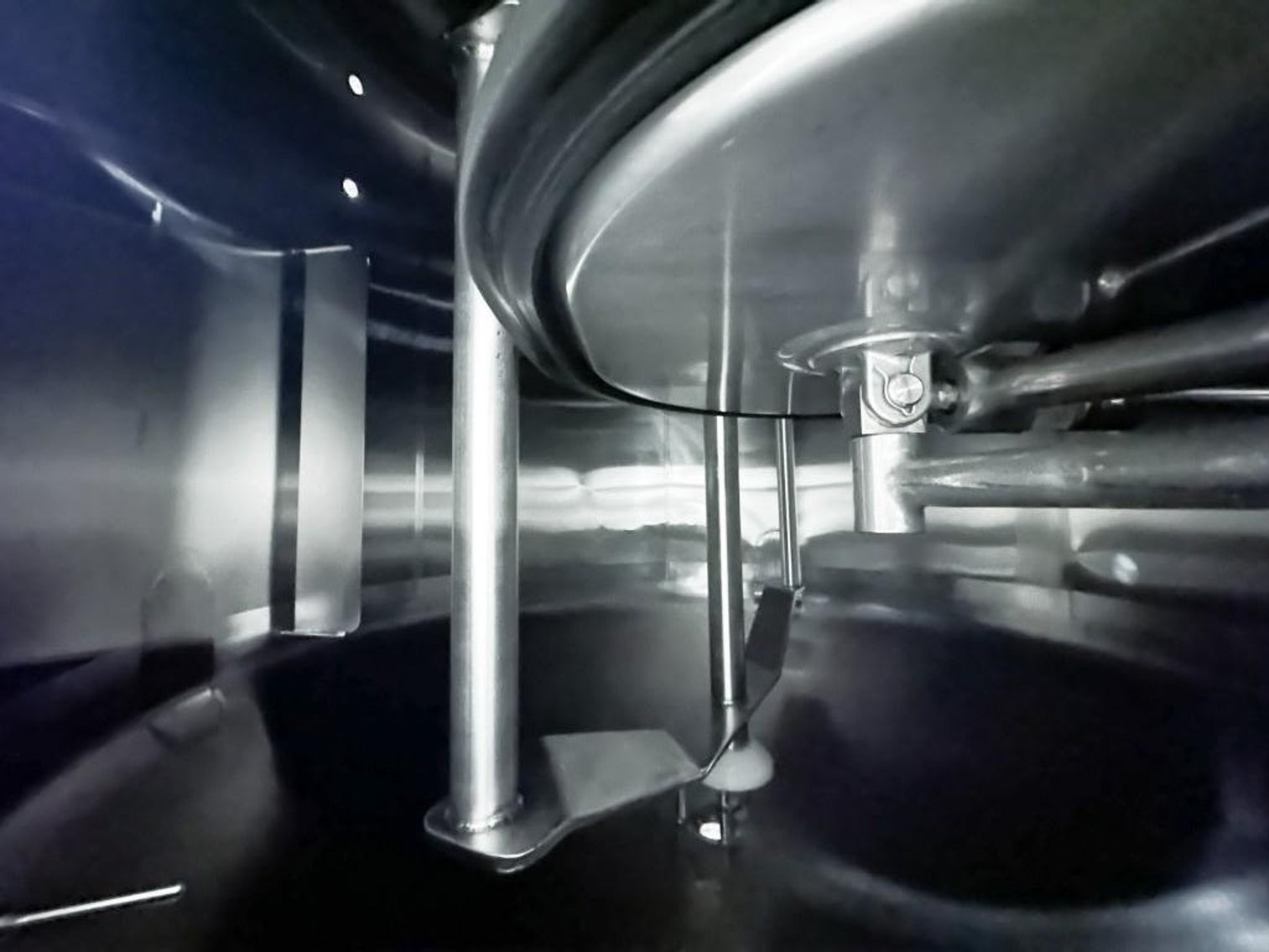 Image for MJK2514 1060 Gallon Liquid Mixing Tank with Agitation Blade