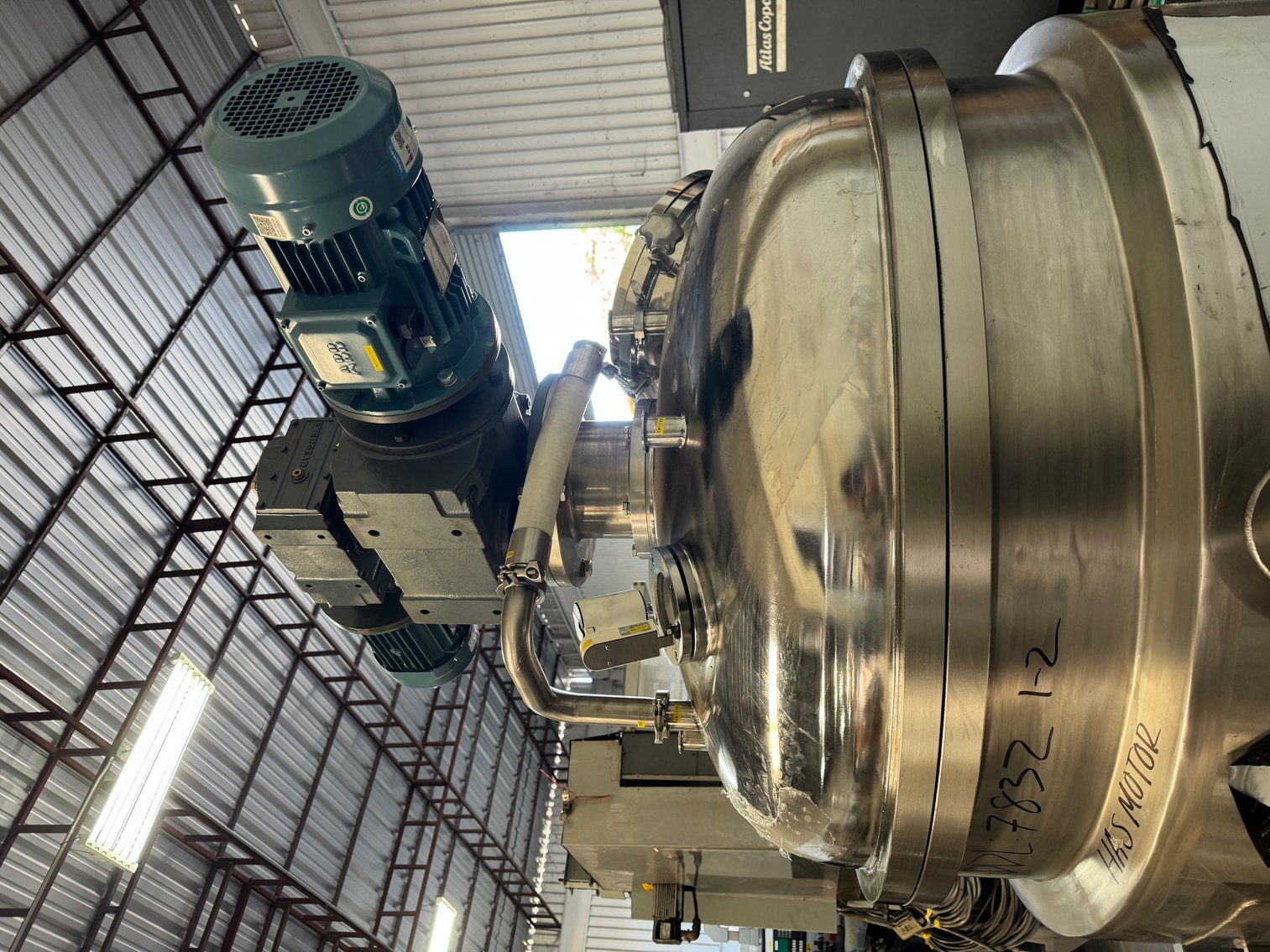 Image for MJK2552 1000 Liter SS, Fully Jacketed, Vacuum, Triple Motion Mixing Kettle