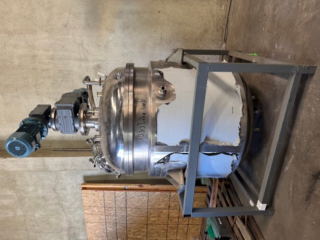 Image for MJK2552 1000 Liter SS, Fully Jacketed, Vacuum, Triple Motion Mixing Kettle