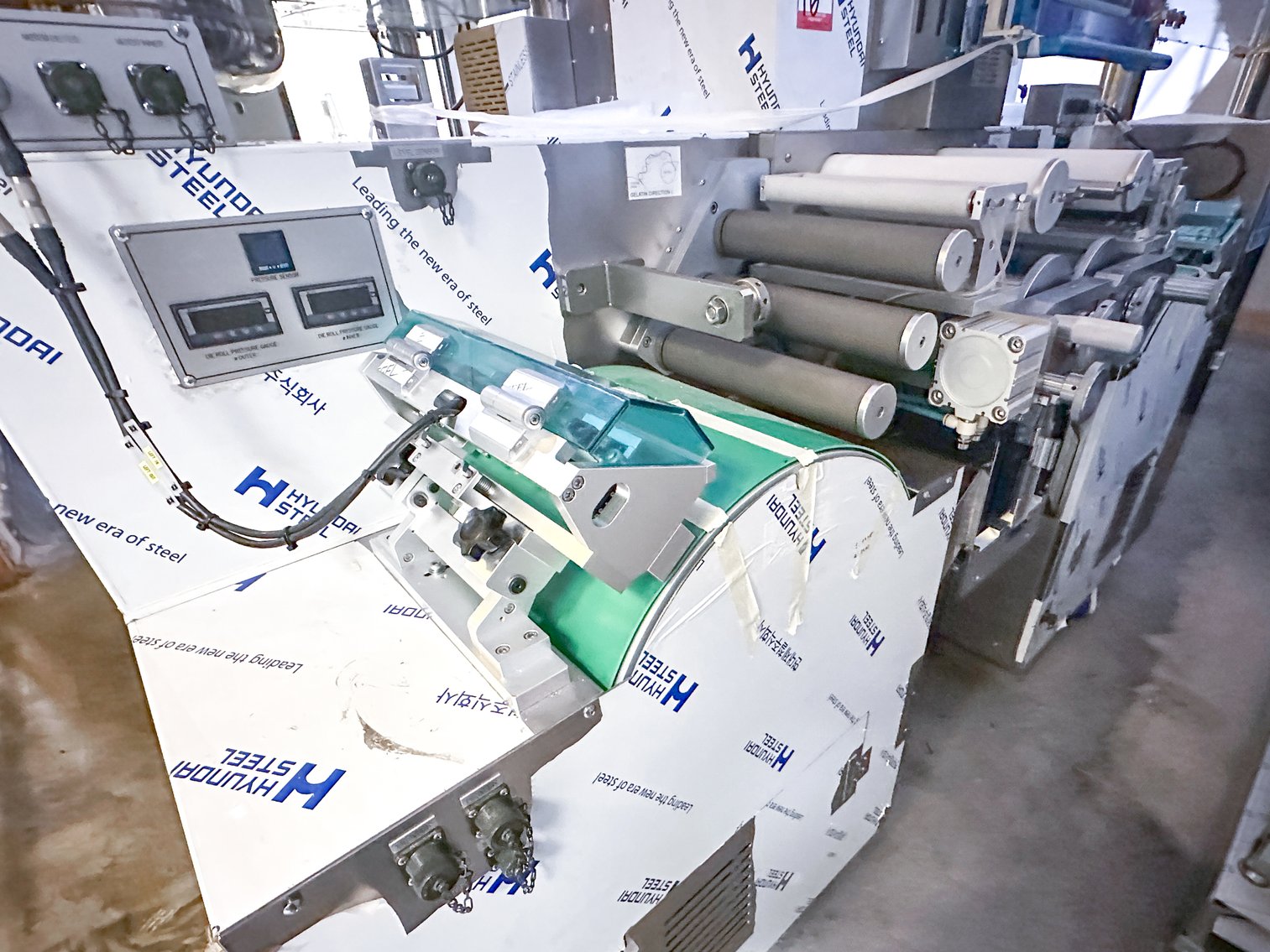 Image for MJK2572 NEW - SV3000 Sky Softgel Encapsulation Machine and Mixing Tanks Suite