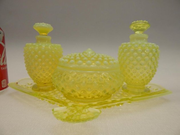 Image for FENTON ART GLASS AUCTION
