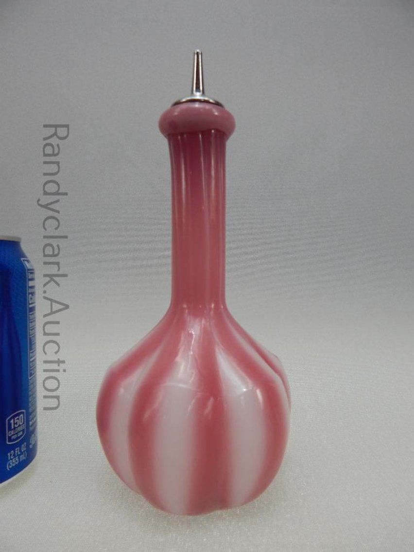 Image for ANNUAL FENTON ART GLASS CONVENTION AUCTION