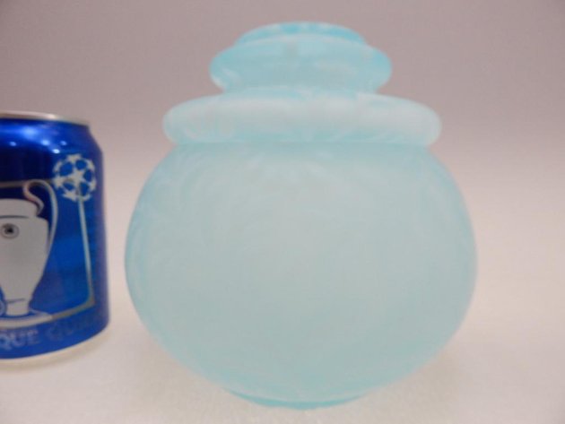 Image for FENTON ART GLASS AUCTION