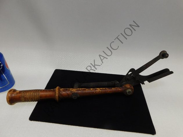 Image for ANTIQUE AUCTION