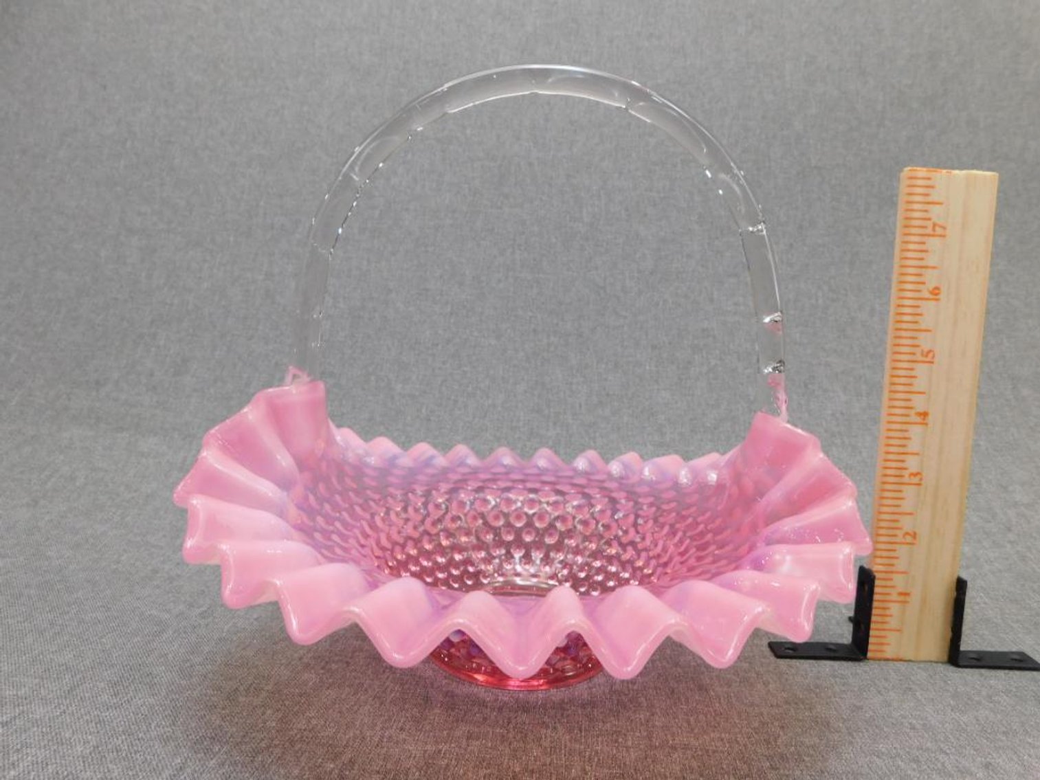 Image for FENTON ART GLASS AUCTION