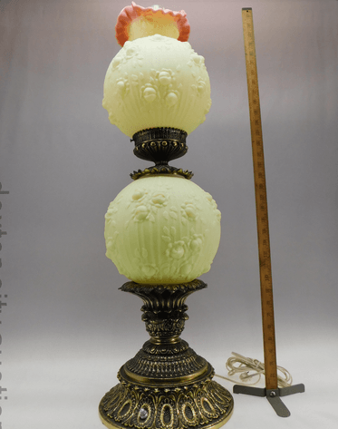 Image for Online Only Fenton Art Glass Sale Stacy collection session 2