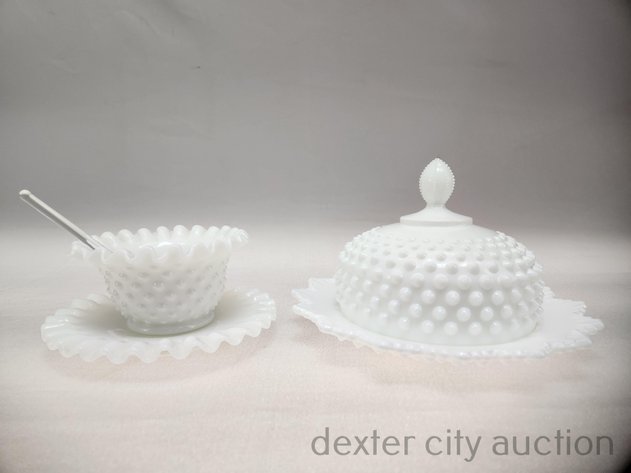 Image for Fenton Art Glass Sale Hughes collection