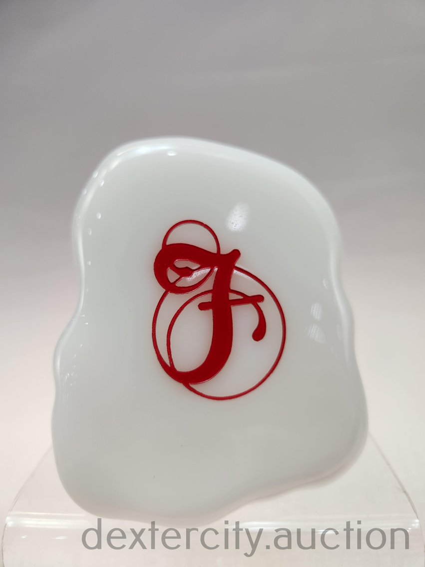 Image for Online Only Fenton Art Glass Auction Van Lieshout session 5
