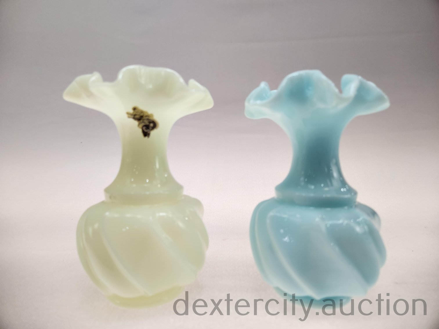Image for Online Only Fenton Art Glass Sale Bird Collection