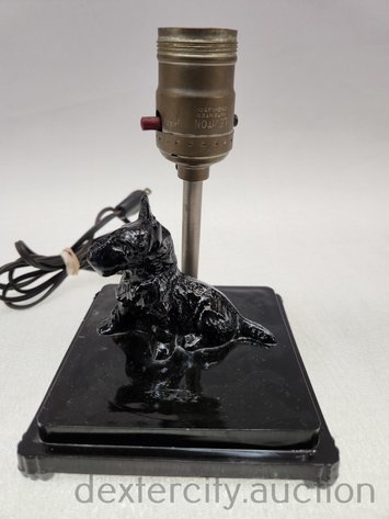 Image for Feb. 22nd. Online only Fenton Art Glass sale