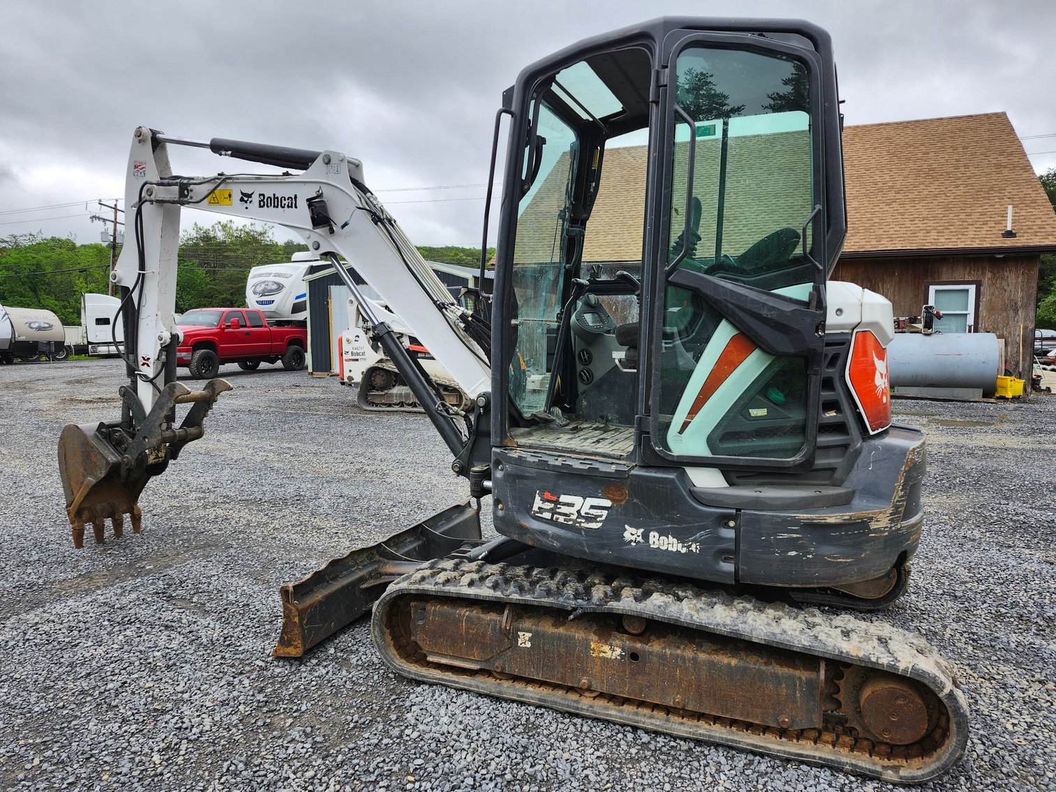 Image for June 2025 Online Consignment & Equipment Auction!