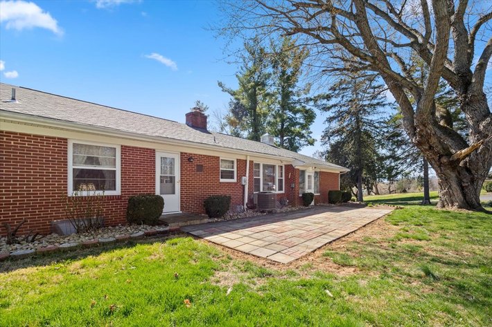 Image for Waynesboro Estate Home