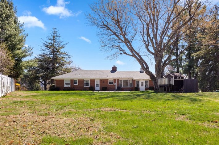 Image for Waynesboro Estate Home