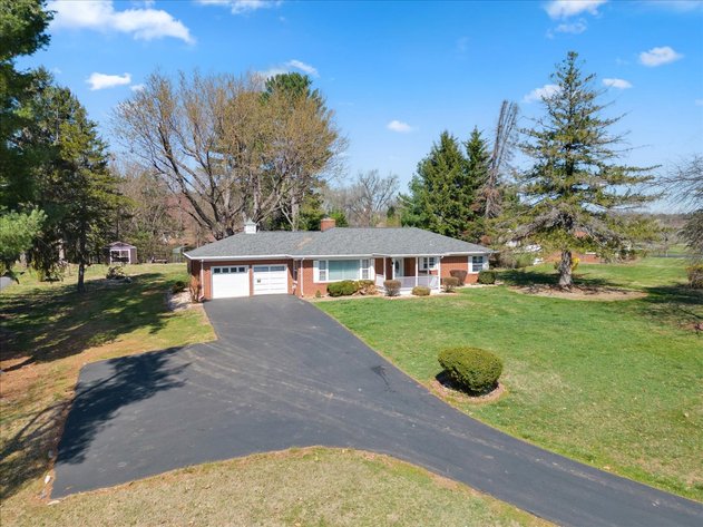 Image for Waynesboro Estate Home