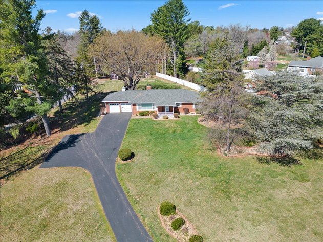 Image for Waynesboro Estate Home