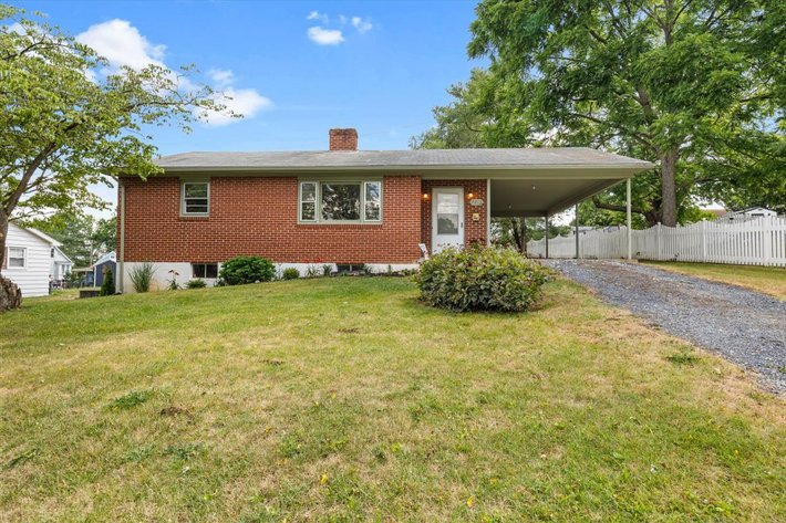 Image for Staunton City Home