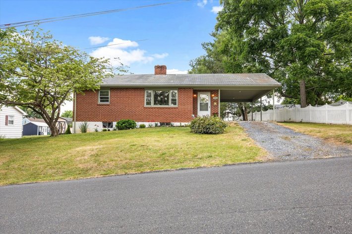 Image for Staunton City Home