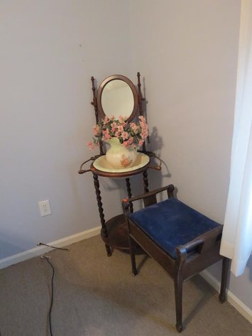 Image for Stuart's Draft Onsite Auction