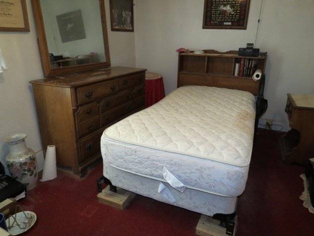 Image for Wholesale Estate Cleanout