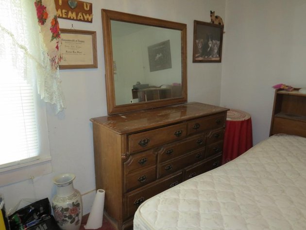 Image for Wholesale Estate Cleanout