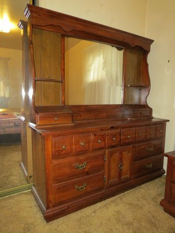 Image for Wholesale Estate Cleanout