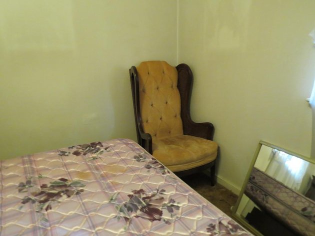 Image for Wholesale Estate Cleanout