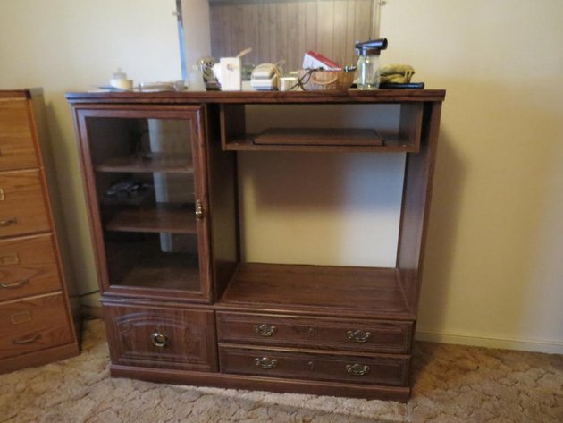 Image for Wholesale Estate Cleanout