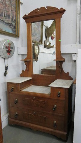 Image for Hidden Treasures Gallery - Antiques