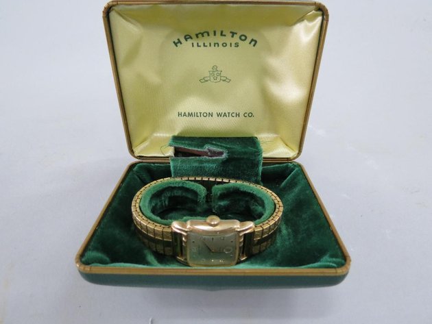 Image for Pennington Estate - Knives, Ammo, Fishing