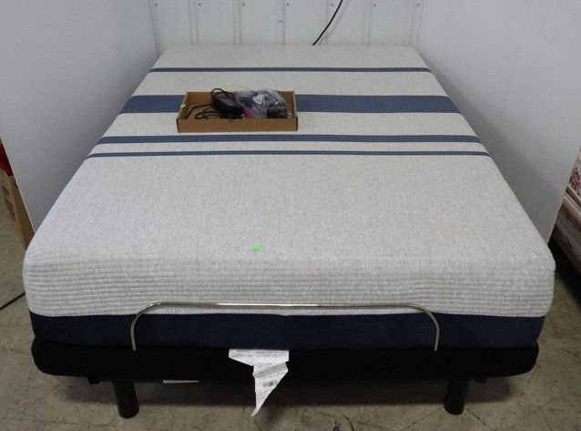 Image for Tinkling Spring Gallery