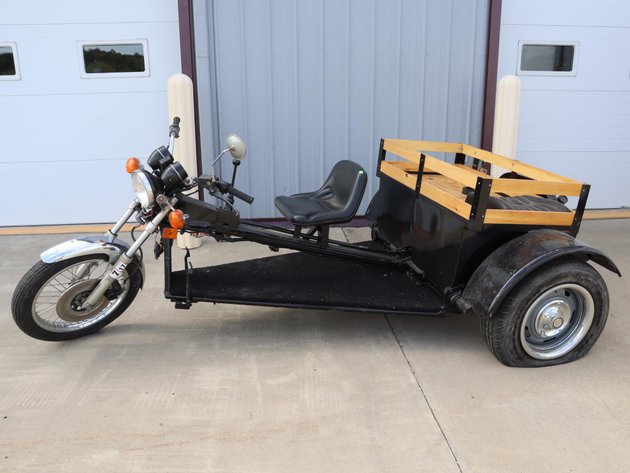 Image for Tinkling Spring Gallery