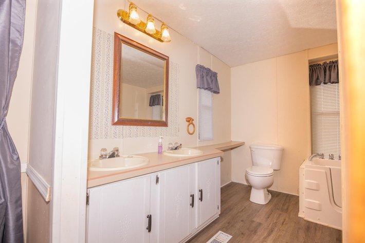 Image for Grottoes Real Estate